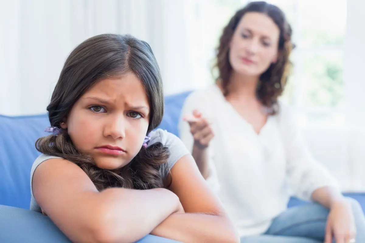 Когда и как родители нарушают личные границы своих детей